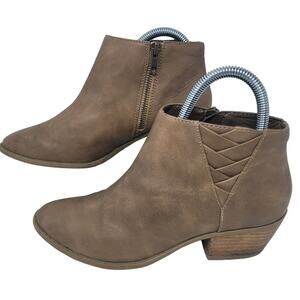 American Eagle Outfitters Booties Womens sz 7 Tan Chocolate Mocha Chunky Heels